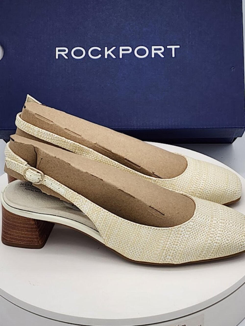 Rockport Danna 2 Ivory Textured Slingback Block Heel Pumps Women’s Size 8 - Picture 2 of 9